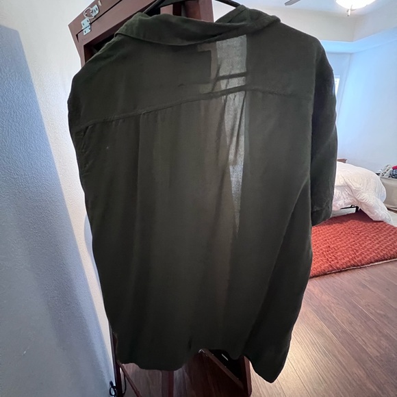 Hollister green button Up - Picture 2 of 3
